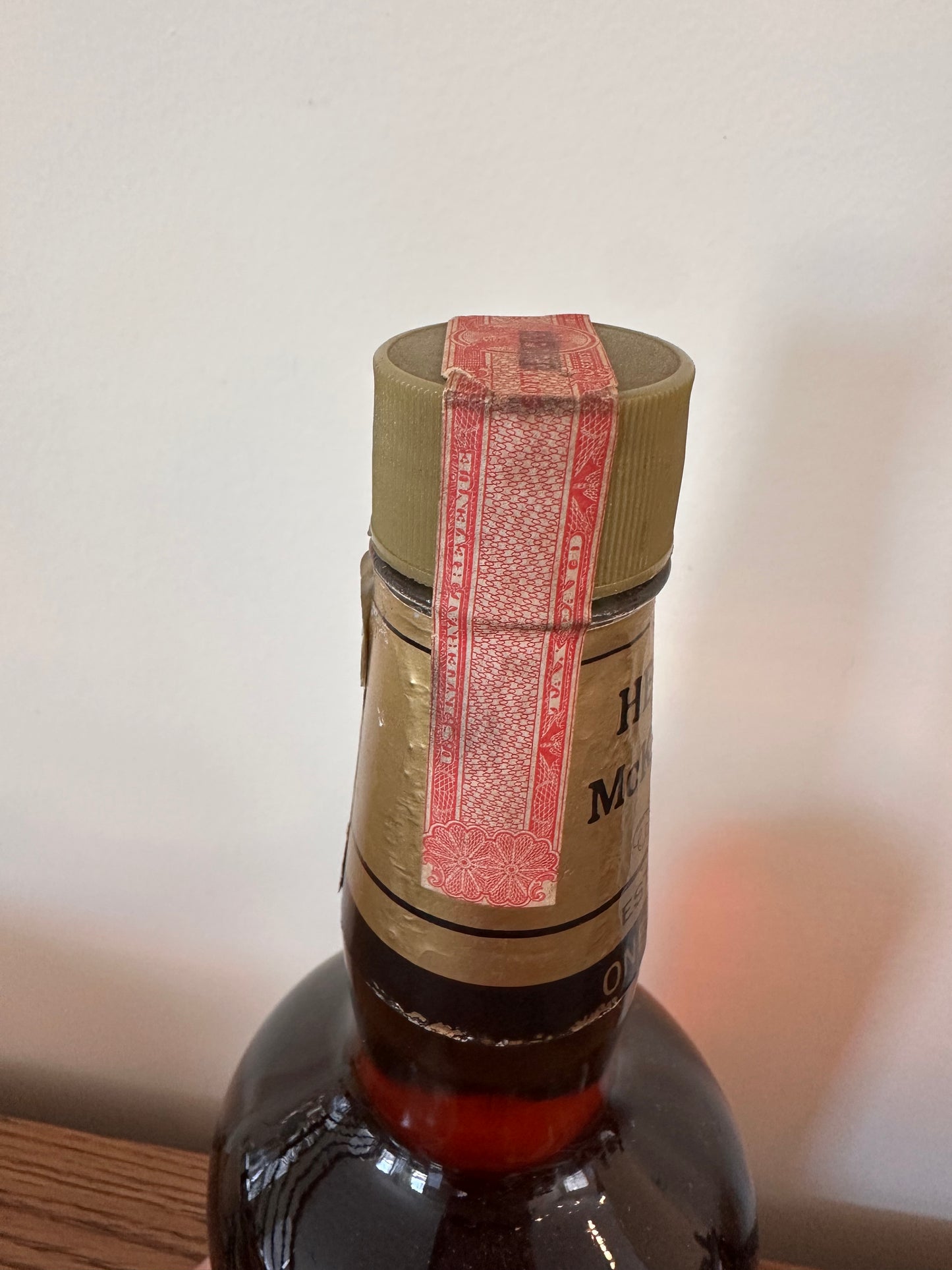 1974 Henry McKenna 6 Year Bourbon Whiskey Quart
