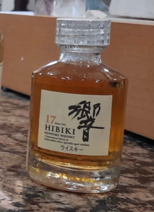 Suntory Hibiki 17 Year Old Blended Whisky 50ml