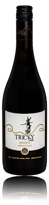 2019 Invina Tricky Rabbit Reserva Pinot Noir Syrah 750ml