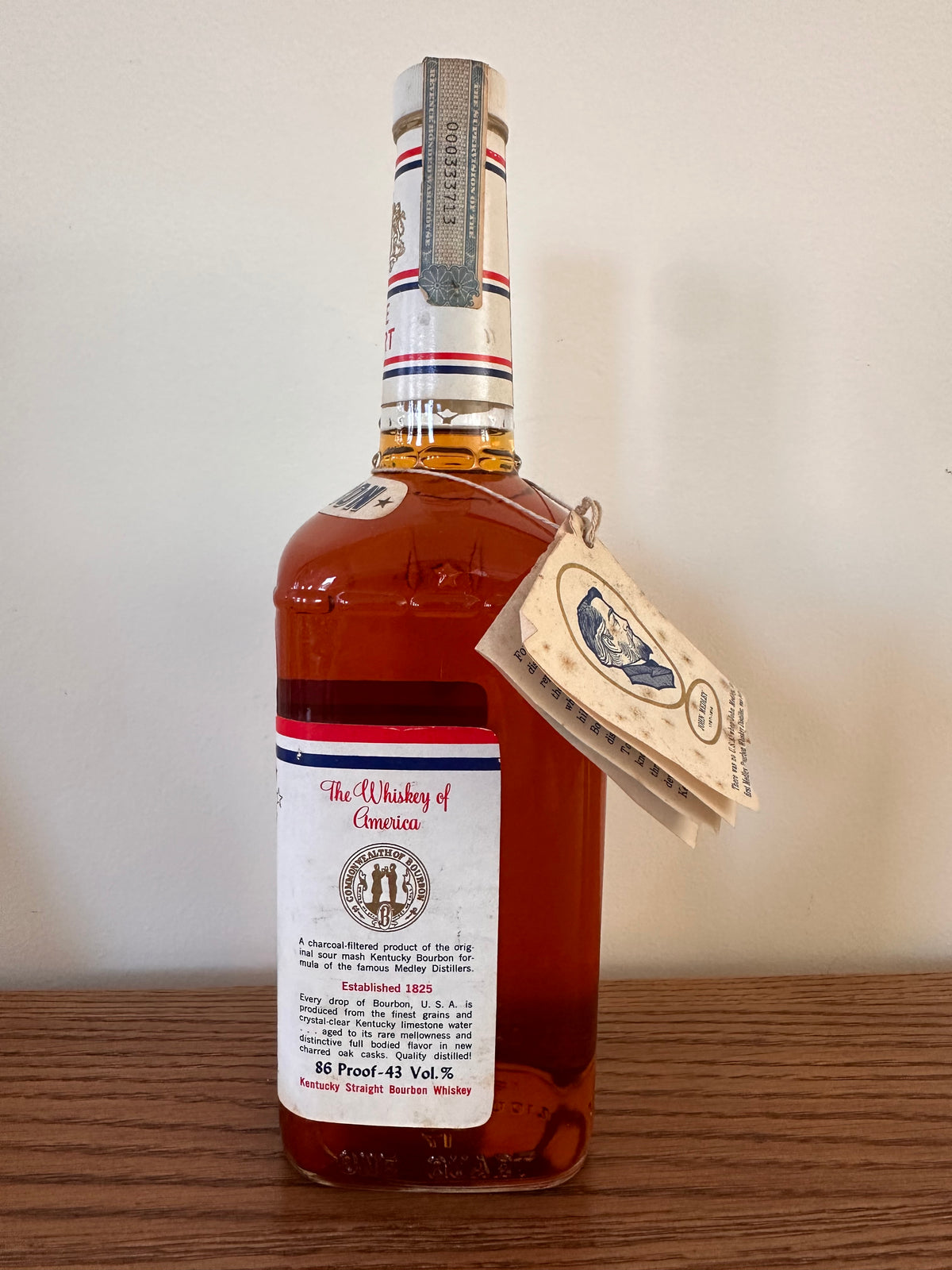 1973 Medley’s Kentucky Straight Bourbon Whiskey 1.0 Quart