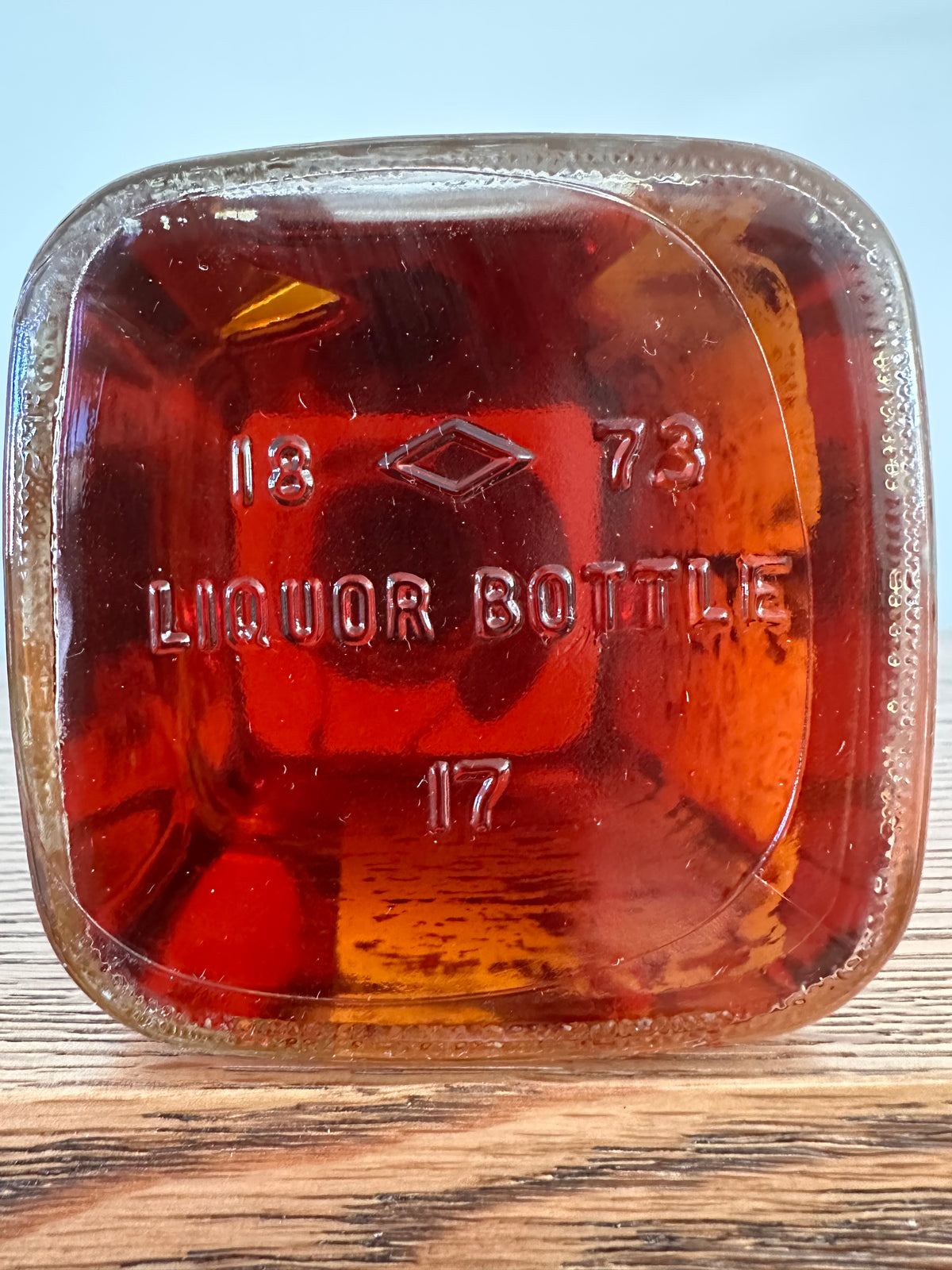 1973 Medley’s Kentucky Straight Bourbon Whiskey 1.0 Quart