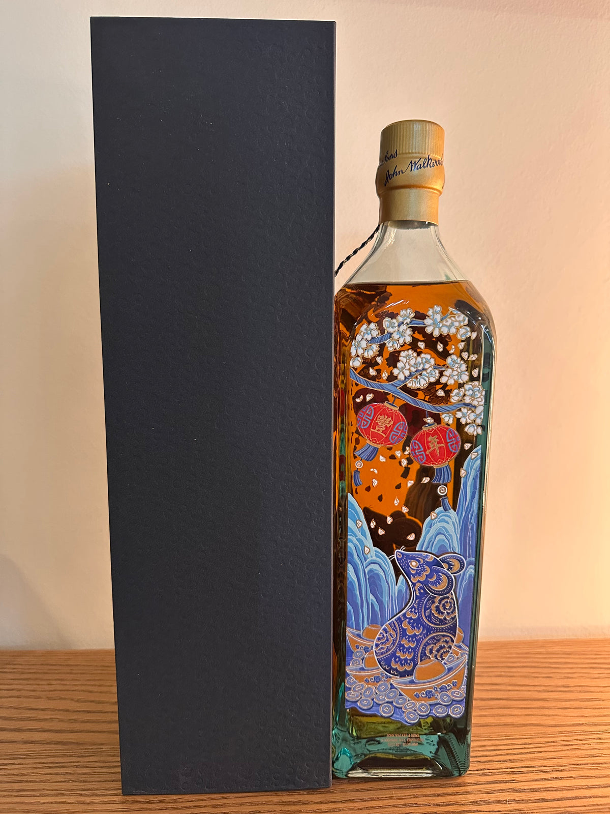 Johnnie Walker Blue Label Limited Edition Year of the Rat Blended Scotch Whisky 1.0 Liter