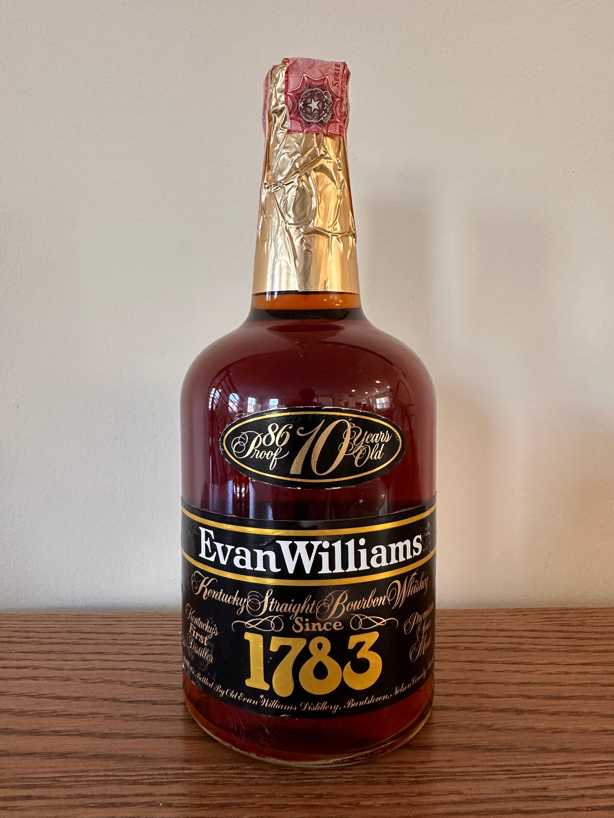 1978 Evan Williams 10 Year Gold Foil 750ml
