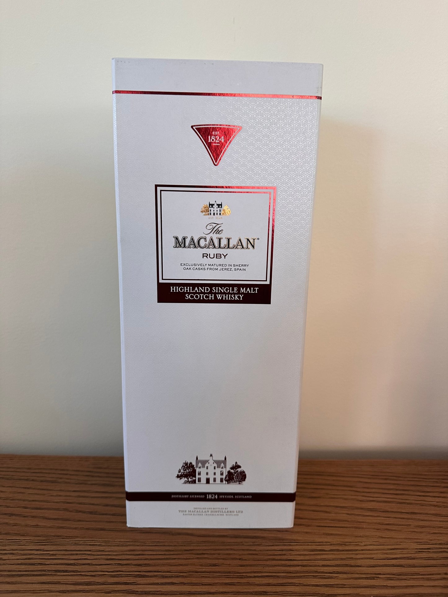1824 Macallan Series Ruby Single Malt Scotch Whisky 700ml