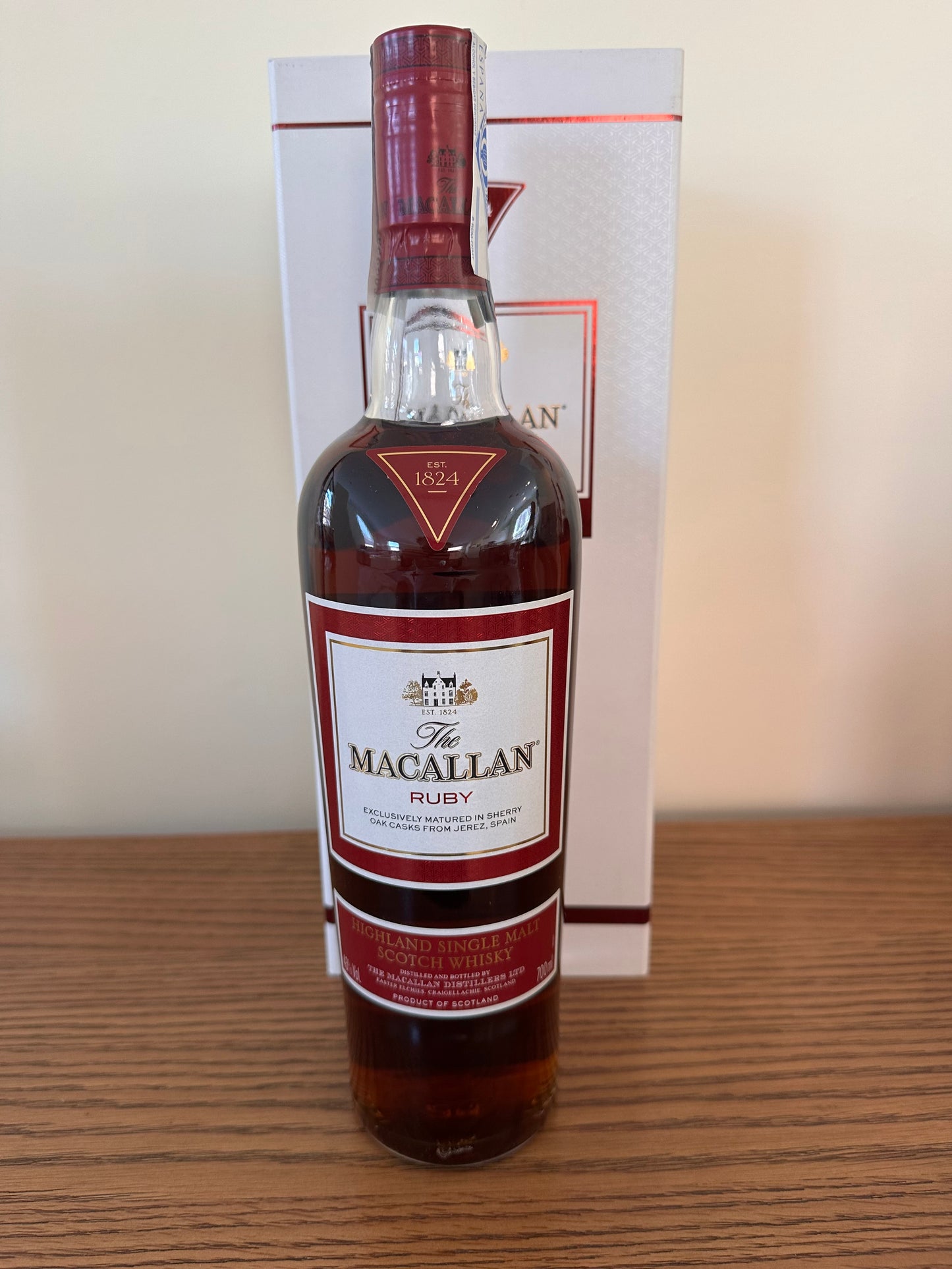 1824 Macallan Series Ruby Single Malt Scotch Whisky 700ml