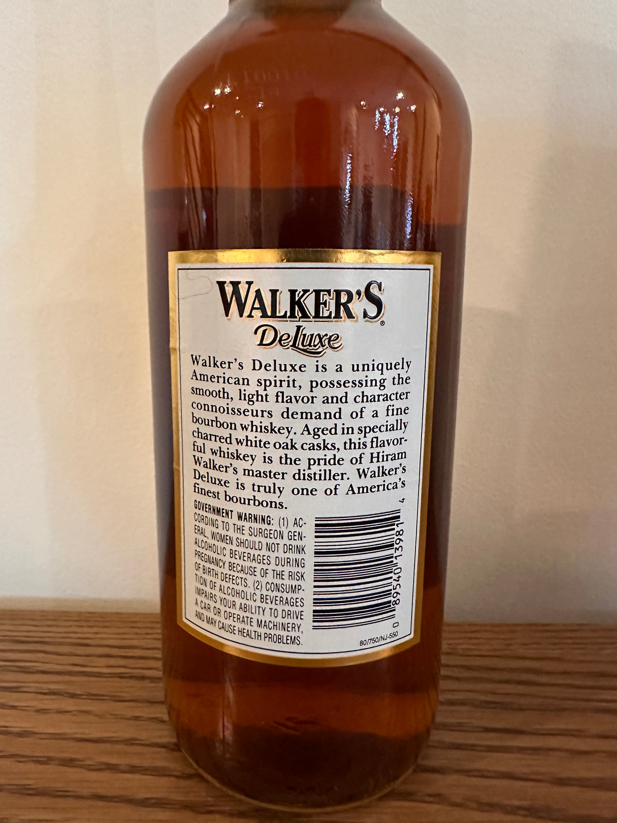 Walker's Deluxe Straight Bourbon Whiskey 80 Proof 2002