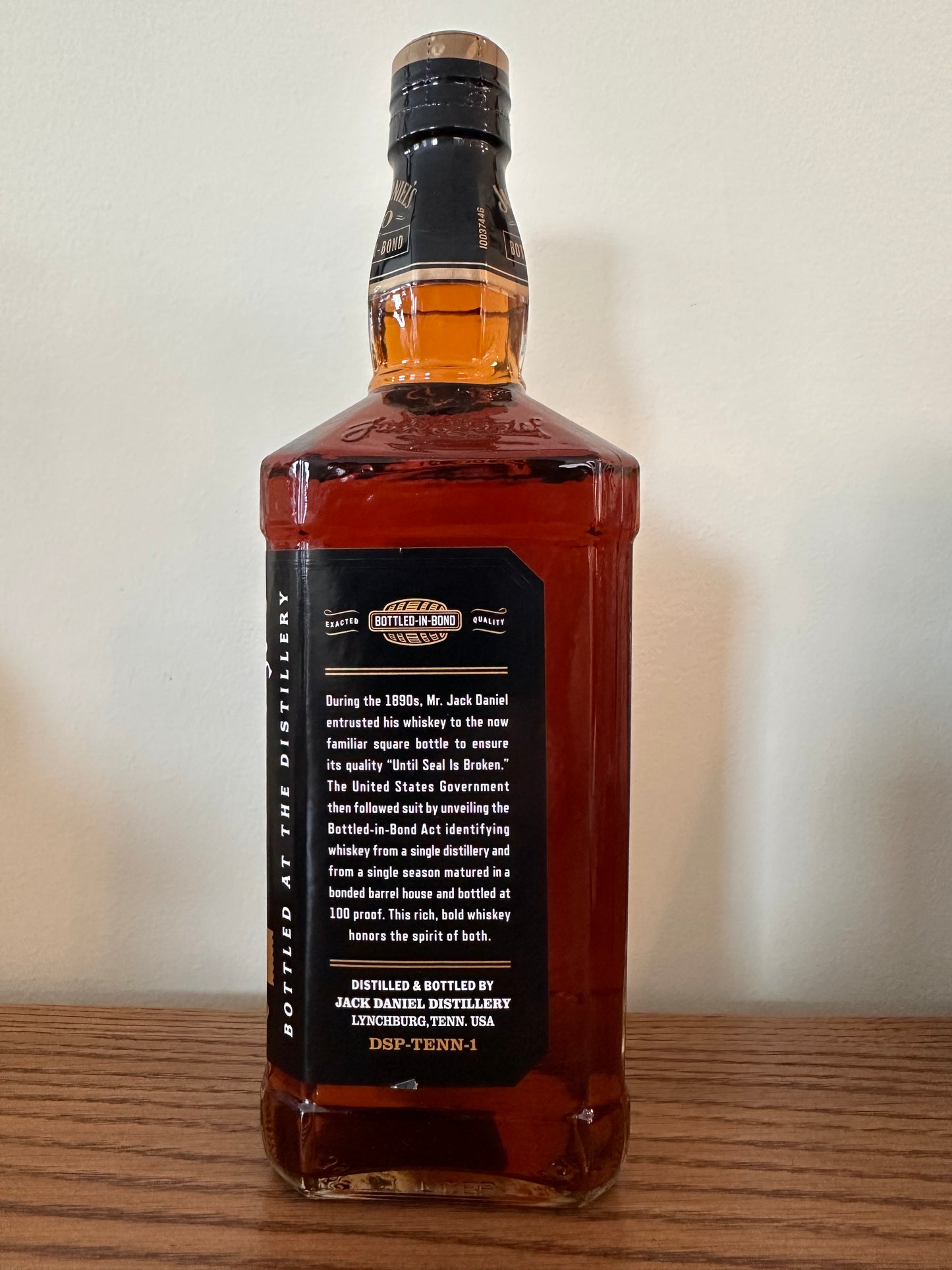 Jack Daniel's Bottled-In-Bond 100 Proof Tennessee Whiskey 1L