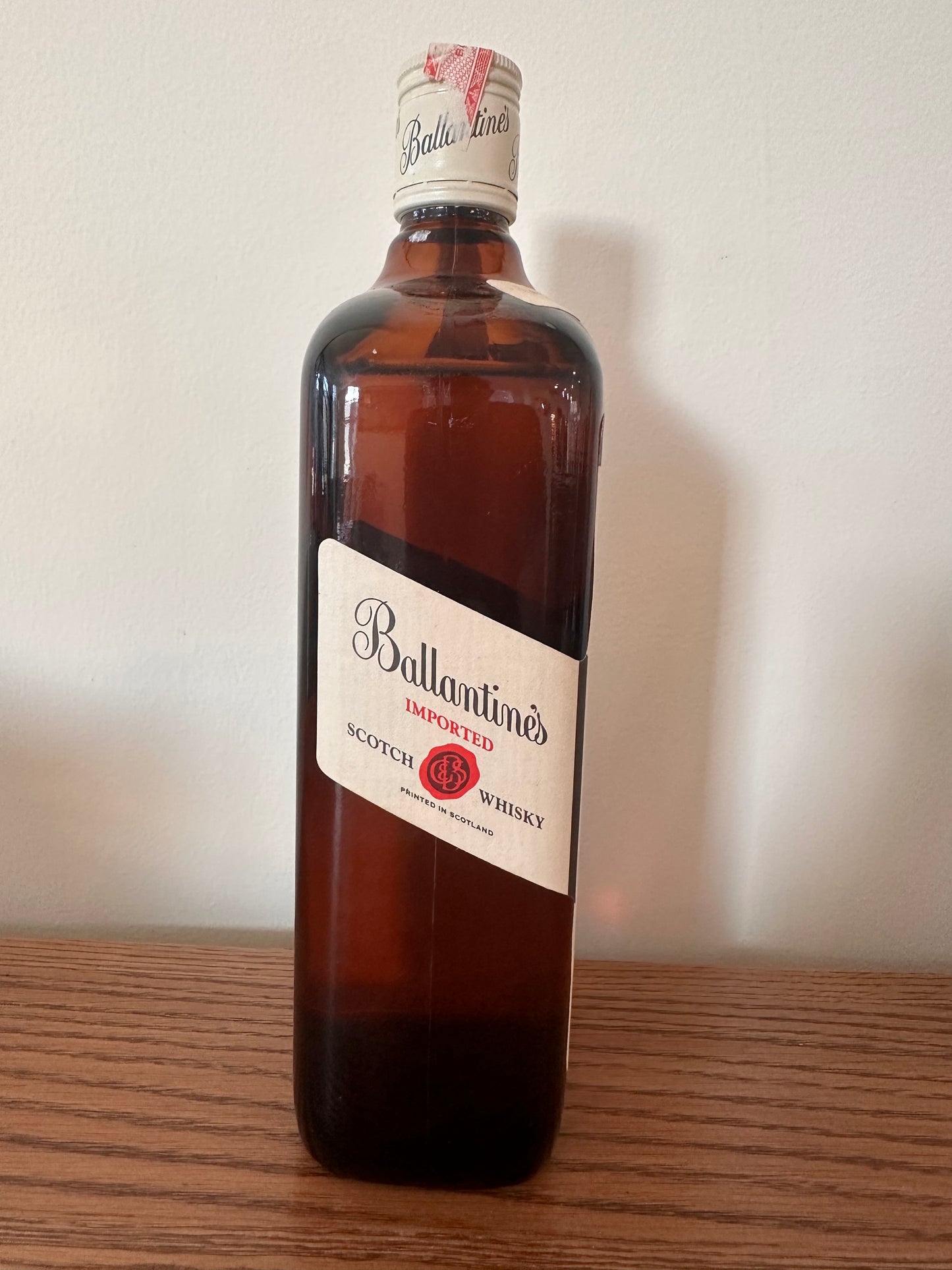 Ballantine's Finest Blended Scotch Whisky Quart 1977-1982
