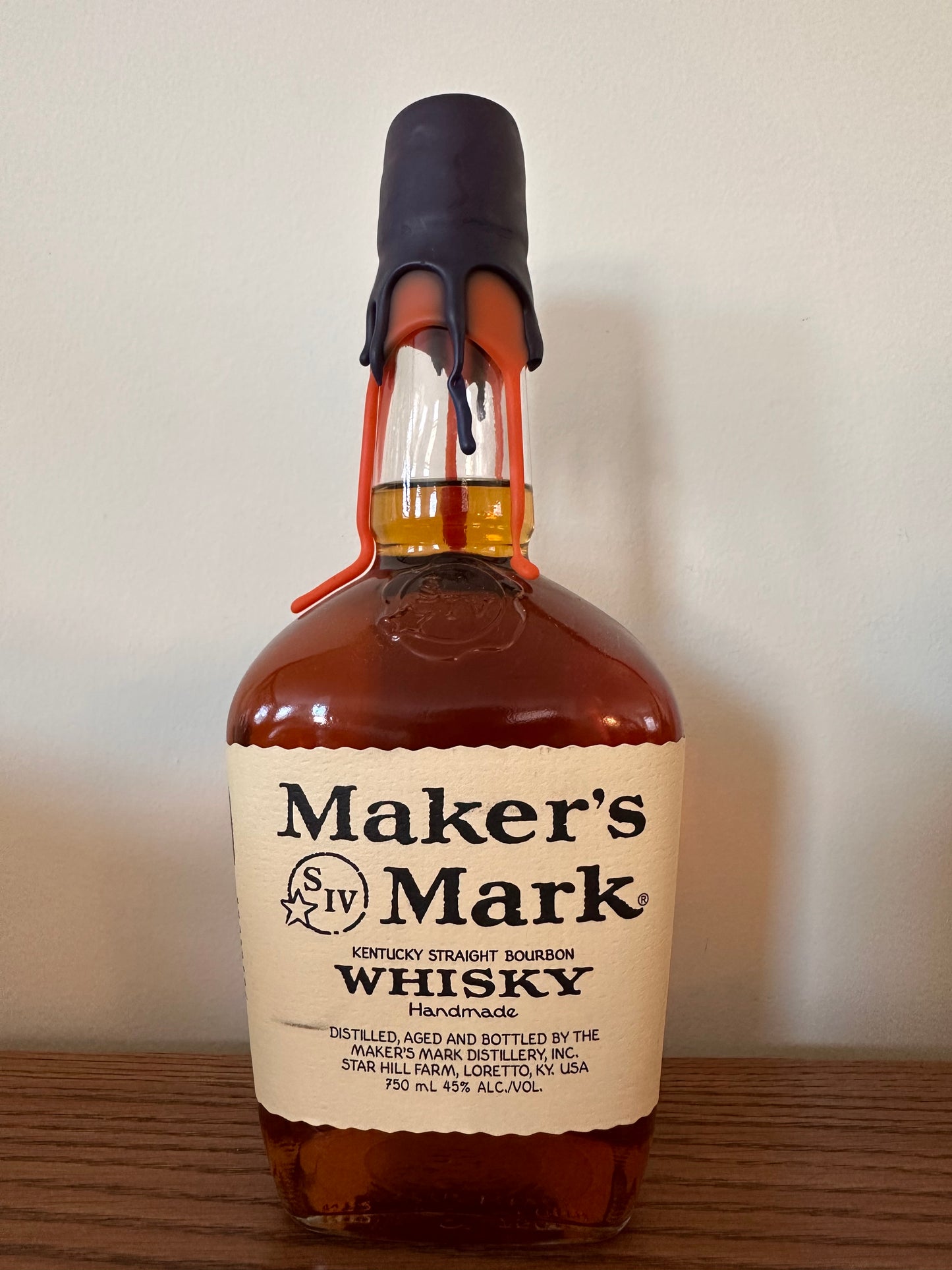 Maker’s Mark Purple And Orange Wax Kentucky Straight Bourbon Whiskey 750ml