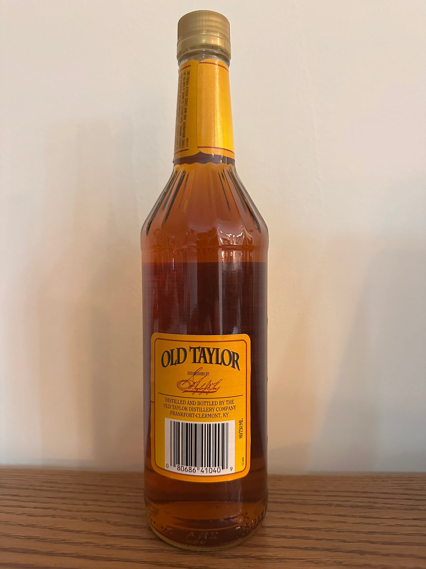 1996 Old Taylor 6 Year Old Kentucky Straight Bourbon Whiskey 750ml