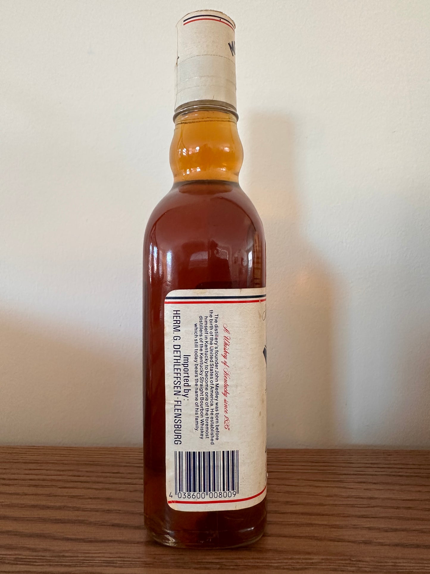 Medley’s Kentucky Straight Bourbon Whiskey 700ml