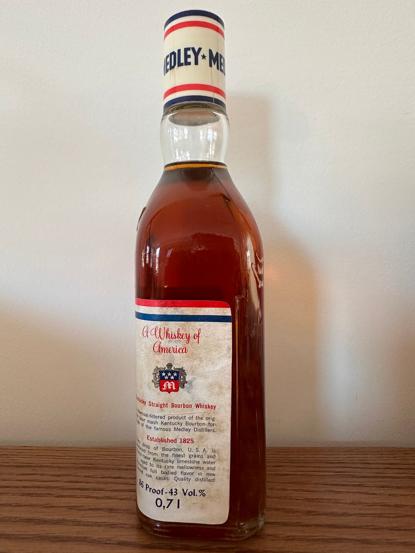 Medley’s Kentucky Straight Bourbon Whiskey 700ml