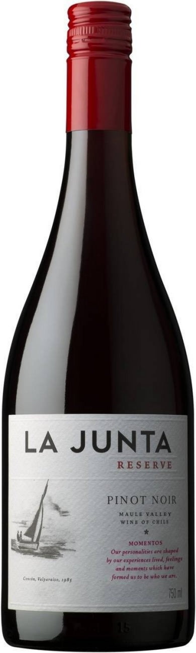 La Junta Momentos Reserva Pinot Noir 750ml
