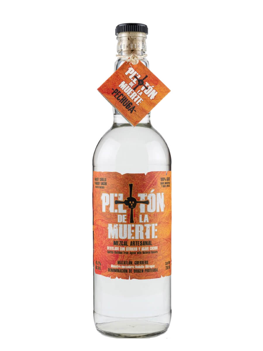Mezcal de Leyendas Peloton de la Muerte Pechuga Con Citricos Y Agave Cocido Mezcal Artesanal 100% Agave 750ml