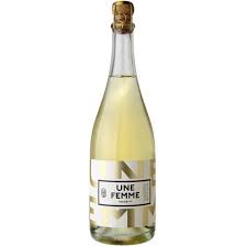 Une Femme The Betty Sparkling Wine 750ml